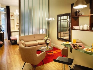 Apart Hotel Buenos Aires Mirror Glass Divider Sofa Chair Carpet